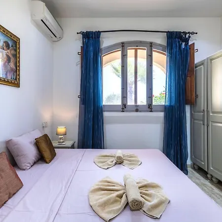 Ta Rozarja Maisonette With Private Pool *