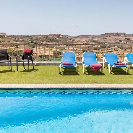別荘 Ta Rozarja Maisonette With Private Pool *